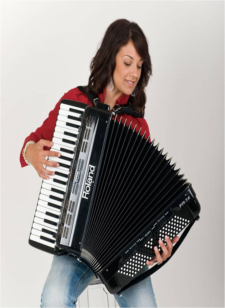 female accordion players south-delhi
