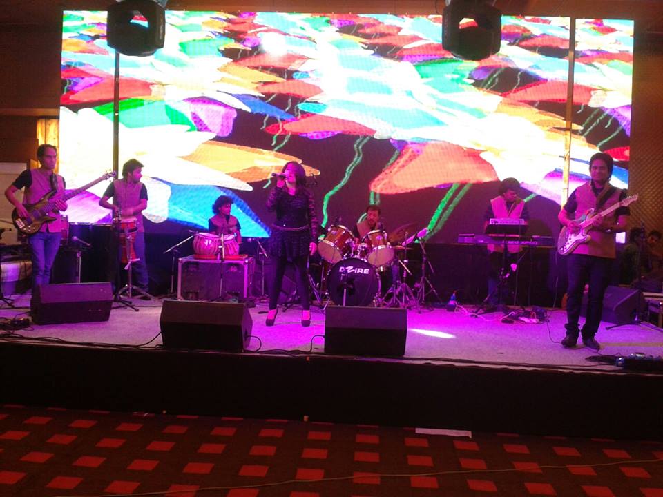 live bollywood singer south-delhi