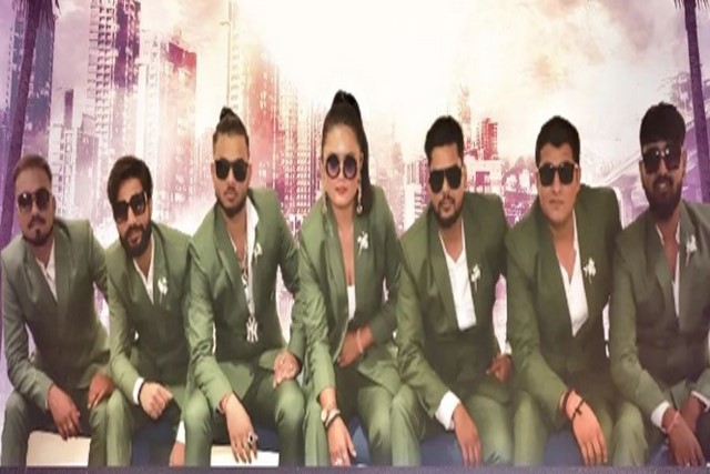 famous DJ based band south-delhi