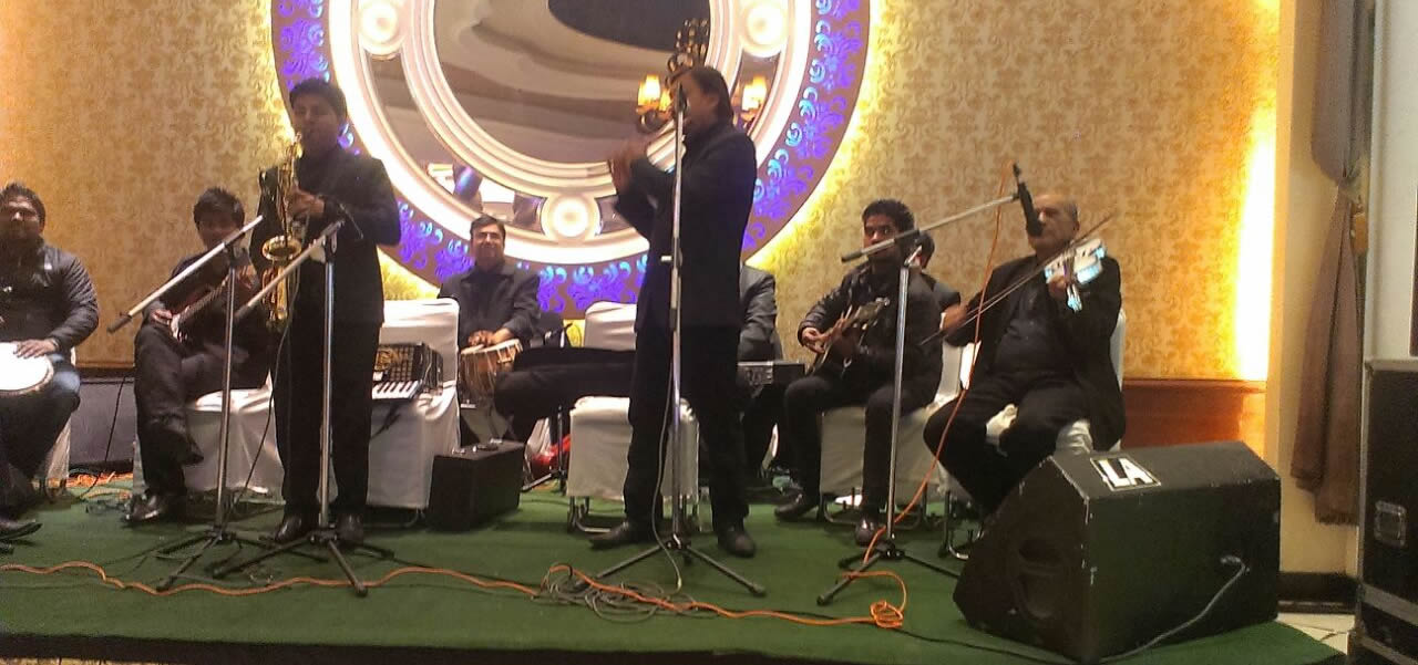 famous instrumental band south-delhi