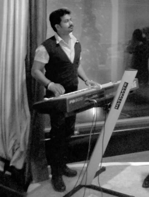 indian keyboard player south-delhi