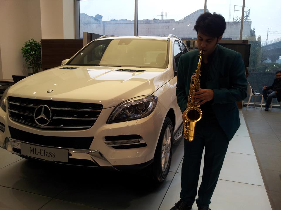 best saxophone artist south-delhi