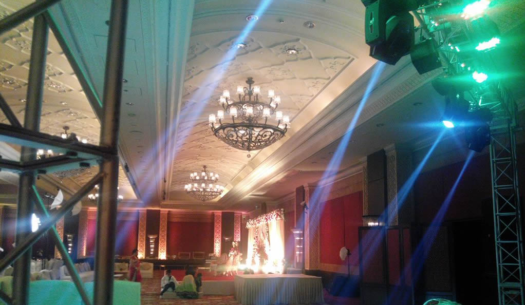 good stage and light setup south-delhi
