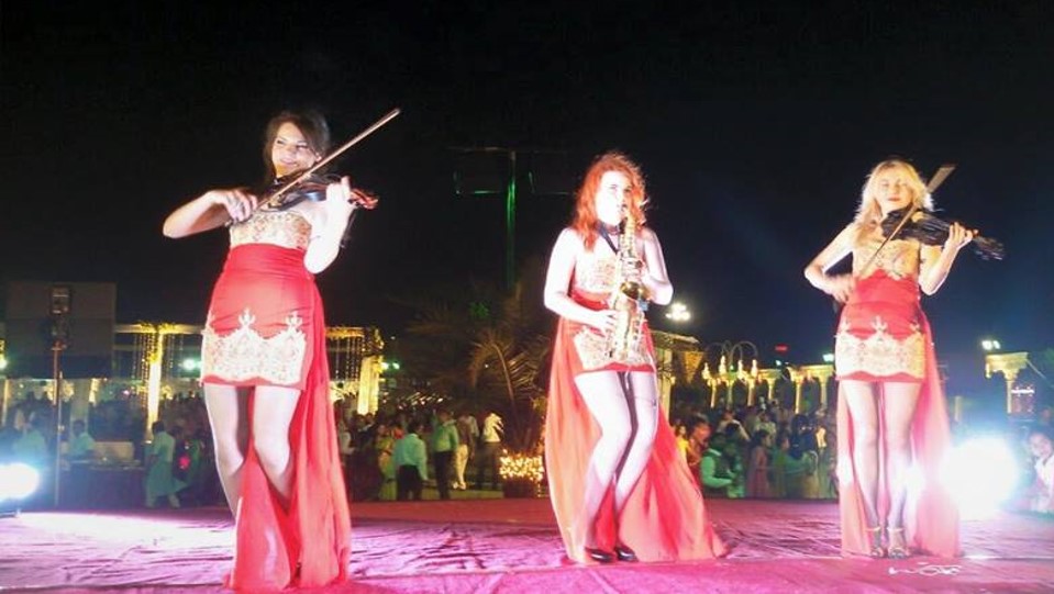 female trio musicians south-delhi